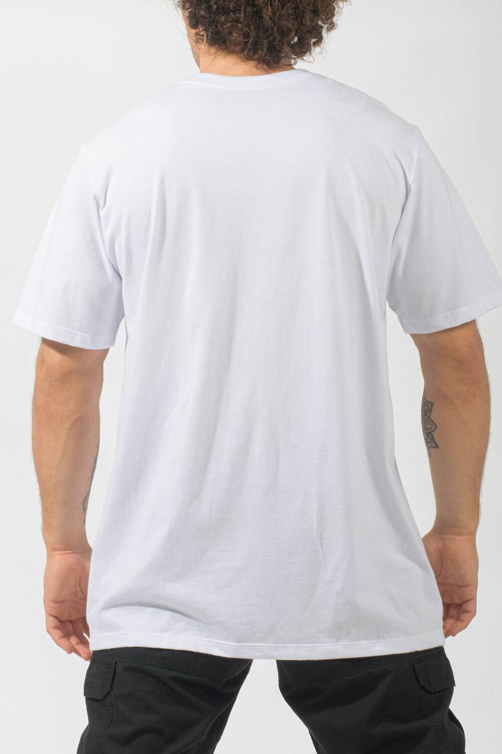 Camiseta Essential Branca