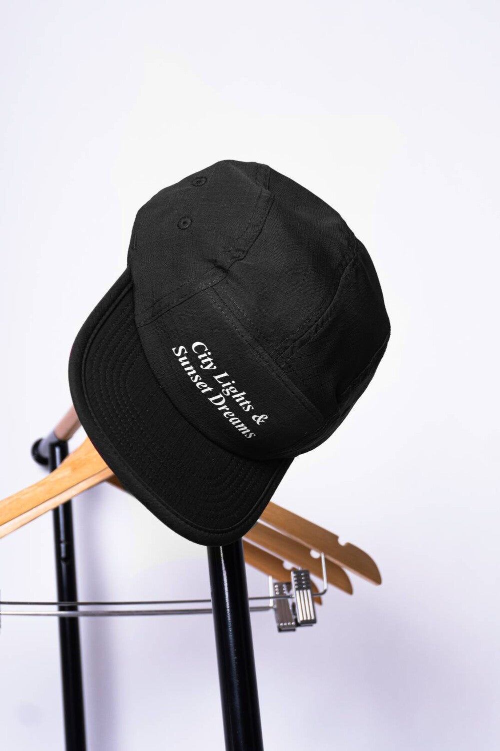 Boné Action Sunset Dreams Preto