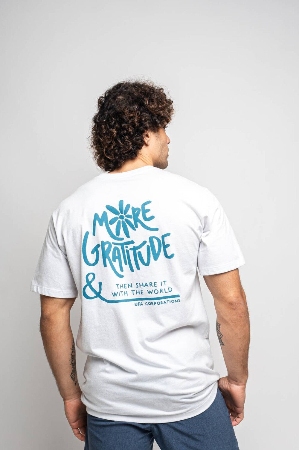 Camiseta More Gratitude Branca