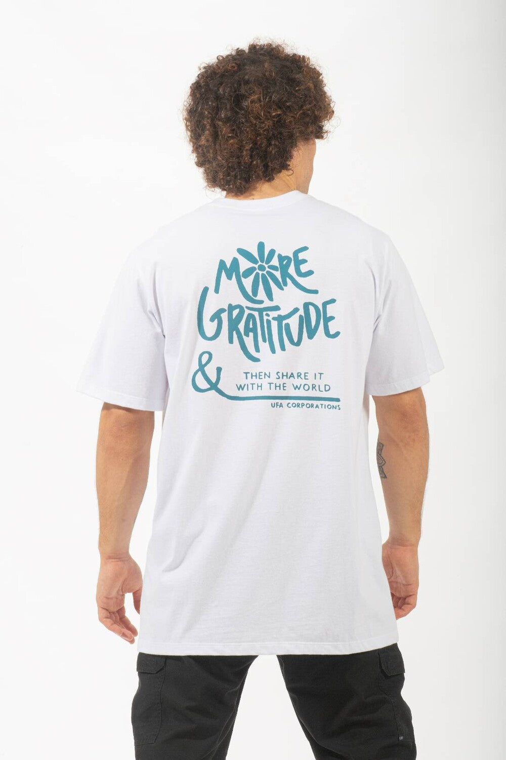 Camiseta More Gratitude Branca
