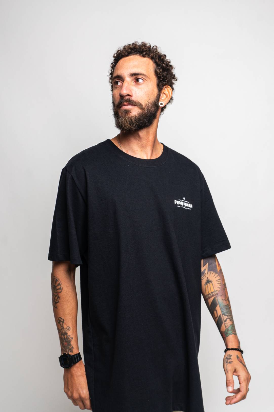 Camiseta Pranayama Preta