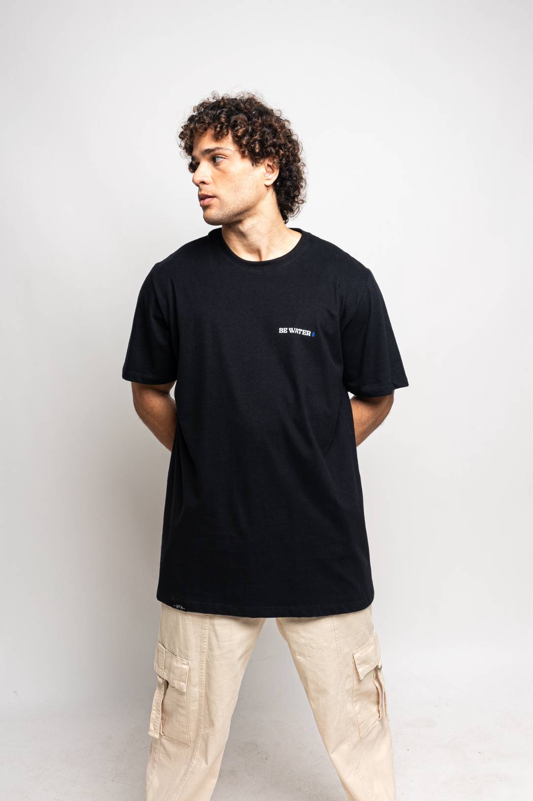 Camiseta Be Water Preta