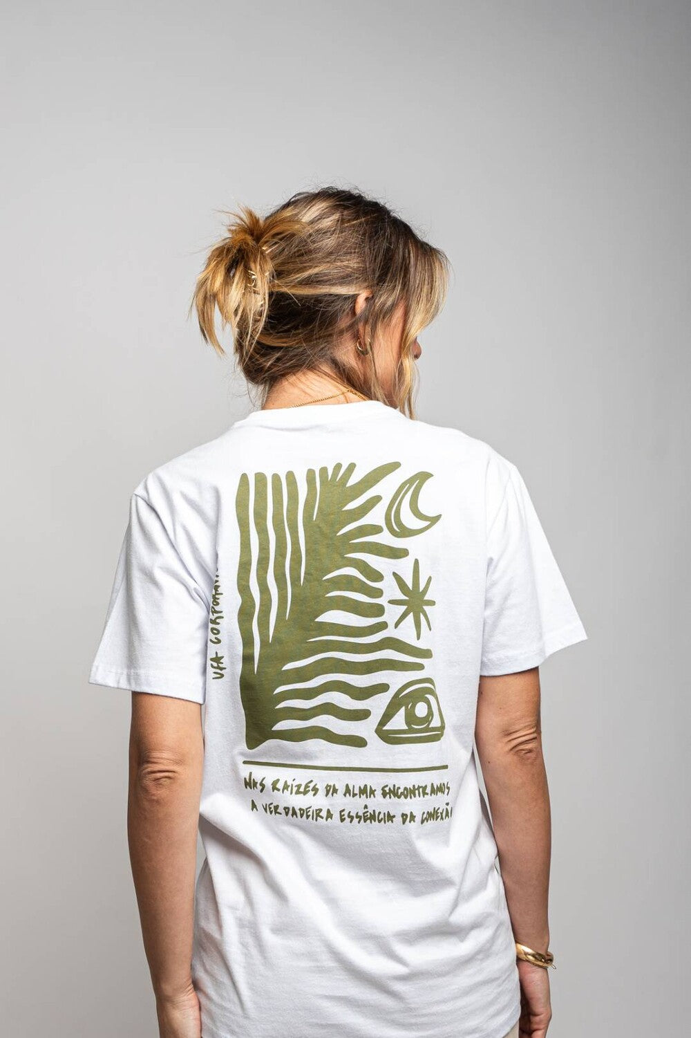 Camiseta Raízes da Alma
