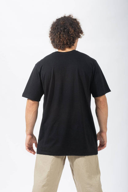 Camiseta Essential Preta