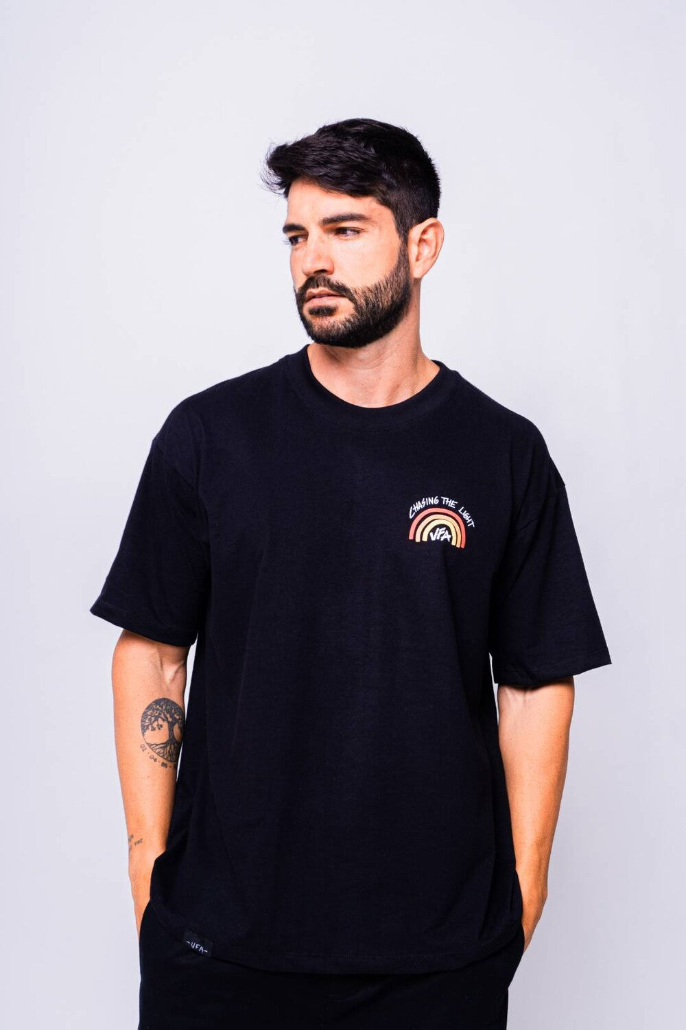 Camiseta Oversized Chasing The Light