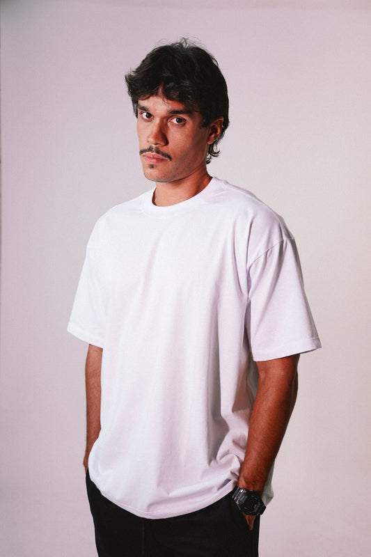 Camiseta Oversized Básica Branca