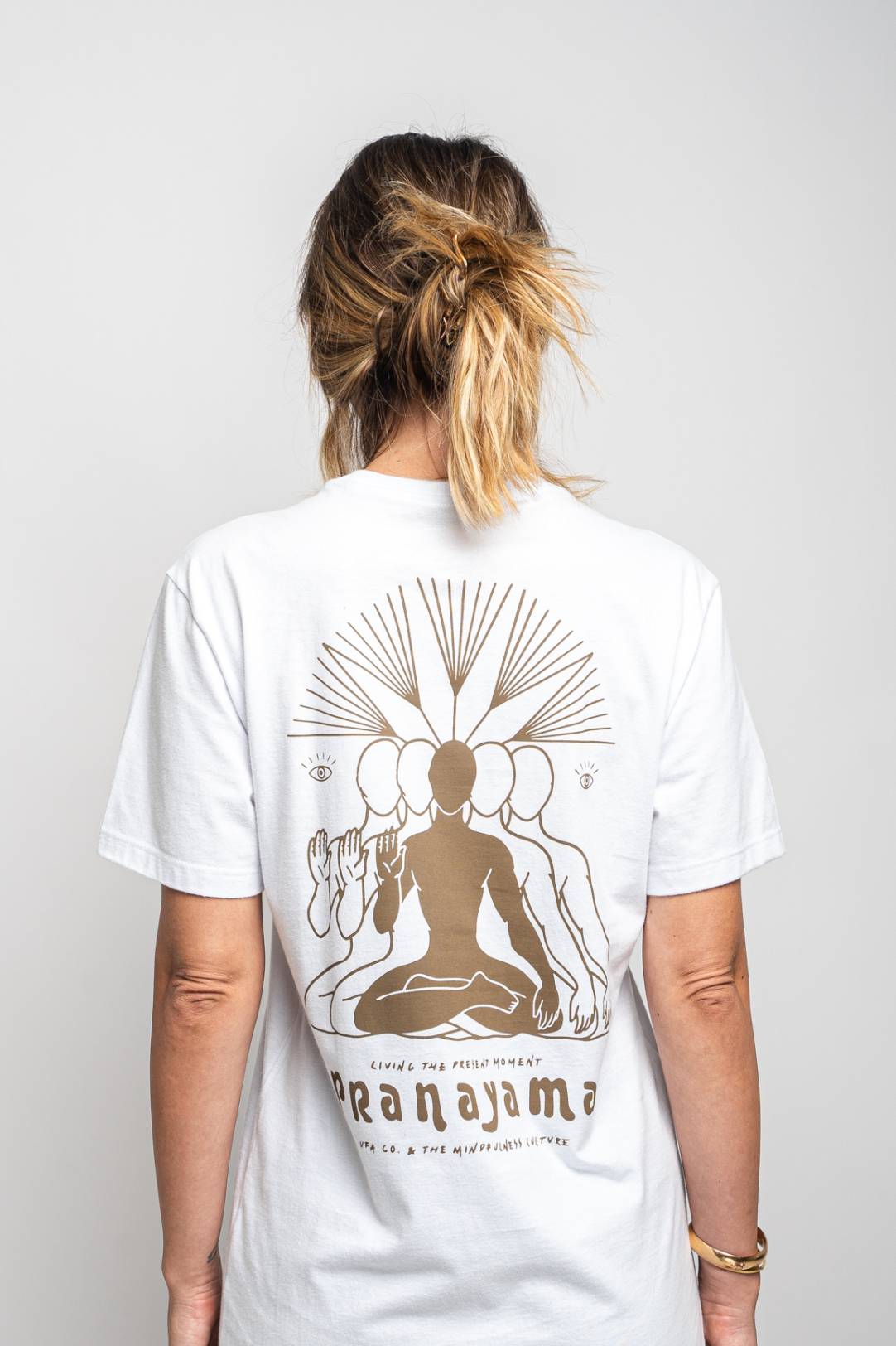 Camiseta Pranayama Branca